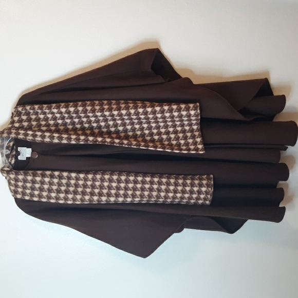 Jackets & Blazers - Brown Cape with detachable Brown/Tan Scarf